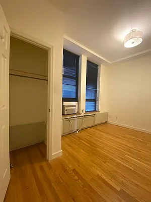 Rented by Voro NYC | media 7