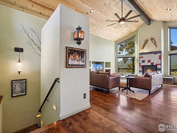 4th image of 1550 Prospect Mountain Dr