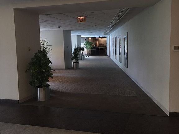 5th image of 4 Martine Ave #1115