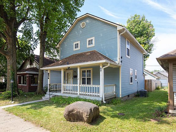 3rd image of 936 Camp St