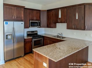 2450 N Southport Ave FLOOR 2, Chicago, IL 60614