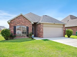 36002 Portsmouth Dr, Denham Springs, LA 70706