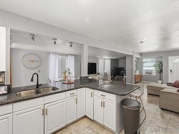 2nd image of 4125 Jamul Ave #2
