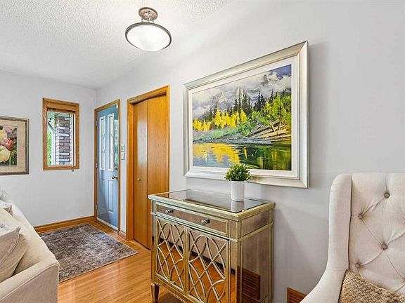 3rd image of 3620 W 9th St SW