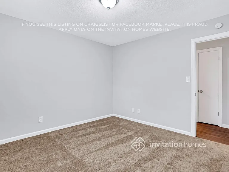 2010 Starlight Dr — Photo 17