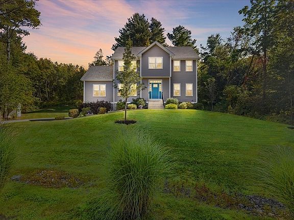 2nd image of 46 Glen Dr