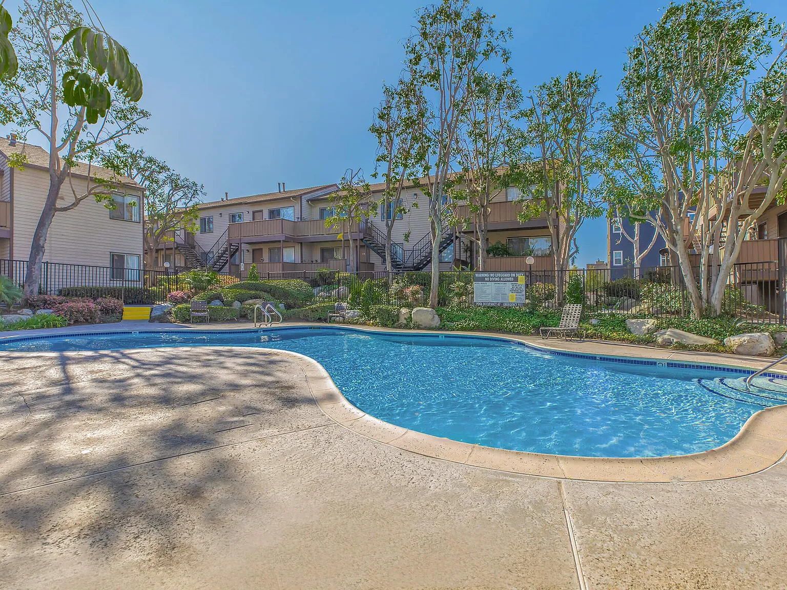 Harbor Pointe Apartments — Photo 4
