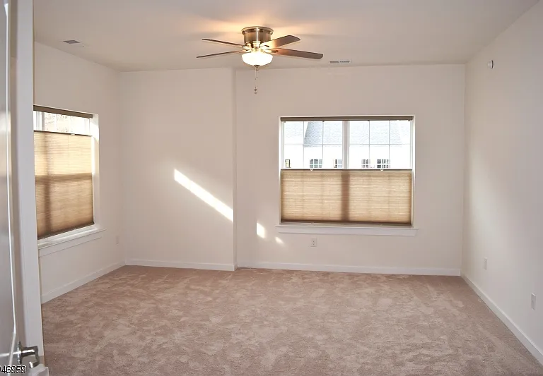 229 Parkview Ln — Photo 10