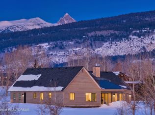 71 Desert Fox Ln, Victor, ID 83455