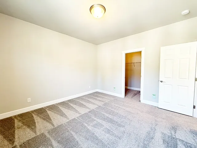 6147 Windlass Ave SE — Photo 36