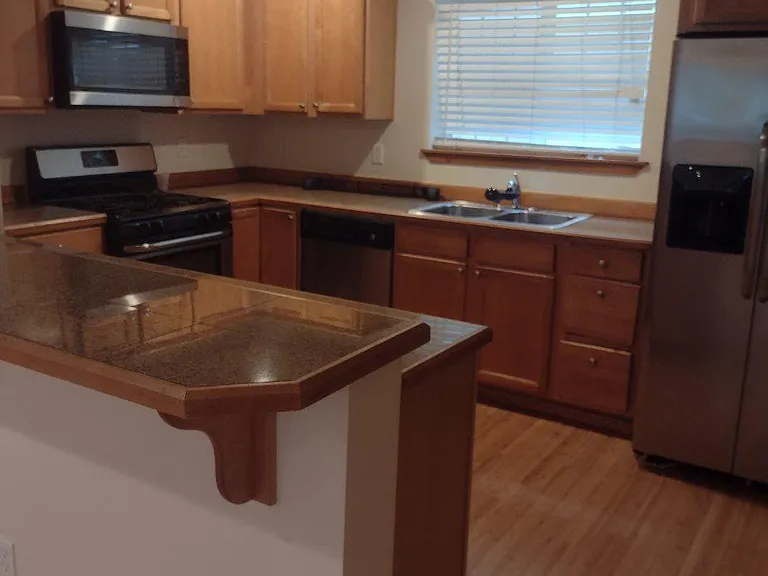 4703 S Morgan St — Photo 5