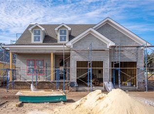 512 Conservation Dr, Saint Simons Island, GA 31522