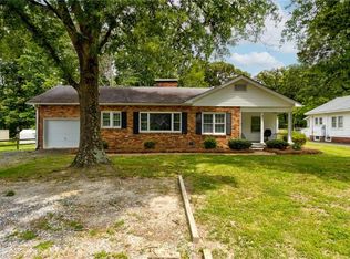 1403 Polo Rd, Winston Salem, NC 27106