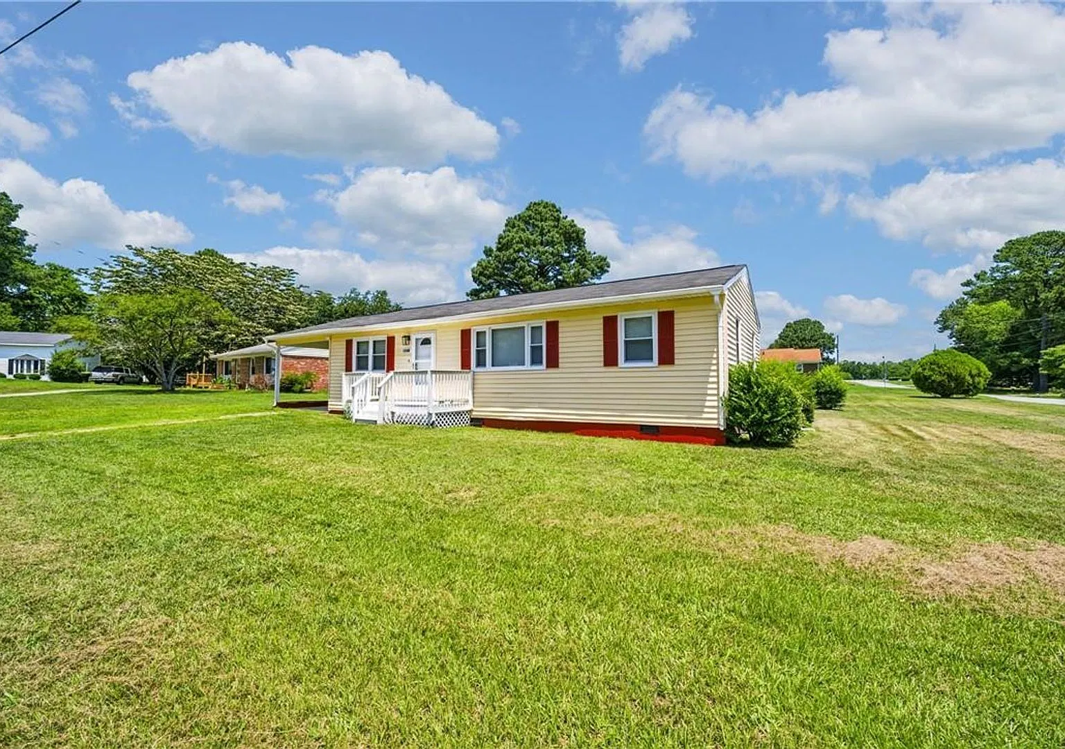 13408 Martha Circle, Smithfield, Virginia 23430 — Photo 2