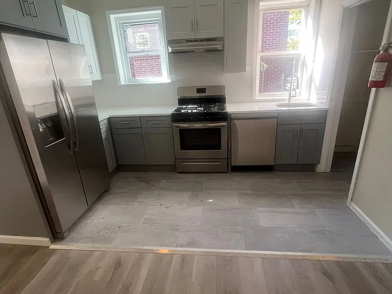 17 Earl St #1 — Photo 1
