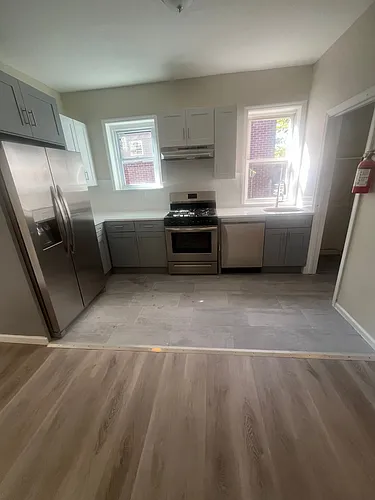 17 Earl St Photo 1