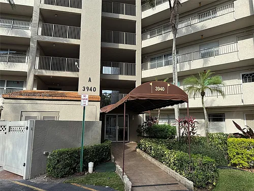 3940 Inverrary Blvd #106A Photo 1
