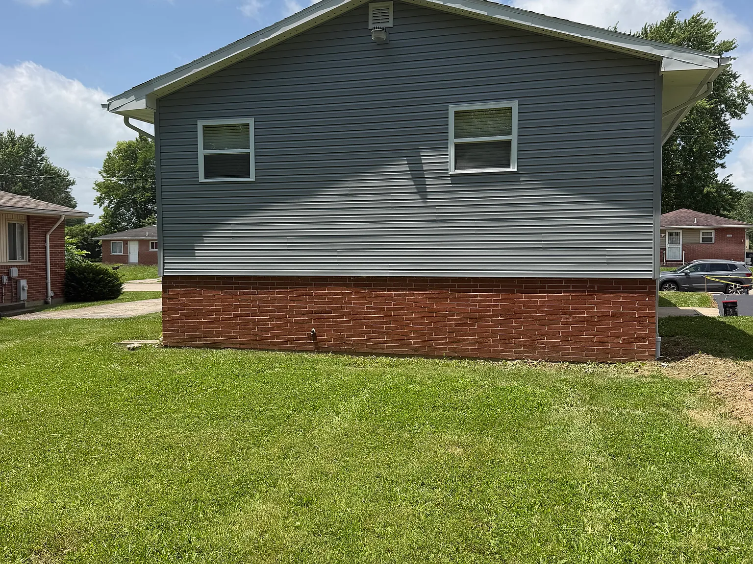 5 bed, 1704 sqft, $1,750 — Photo 3