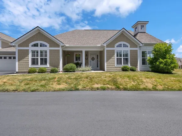505 Providence Ln, Buckeye Lake, OH 43008
