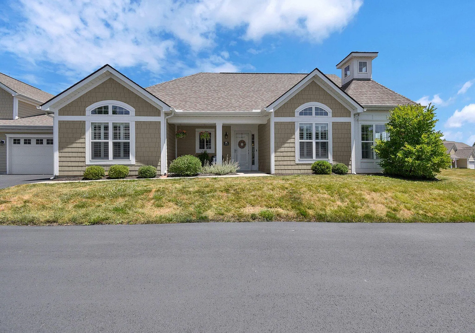 505 Providence Ln photo 1