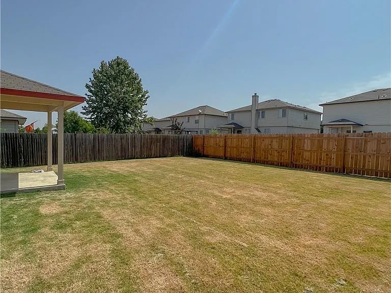 325 Altamont St — Photo 22