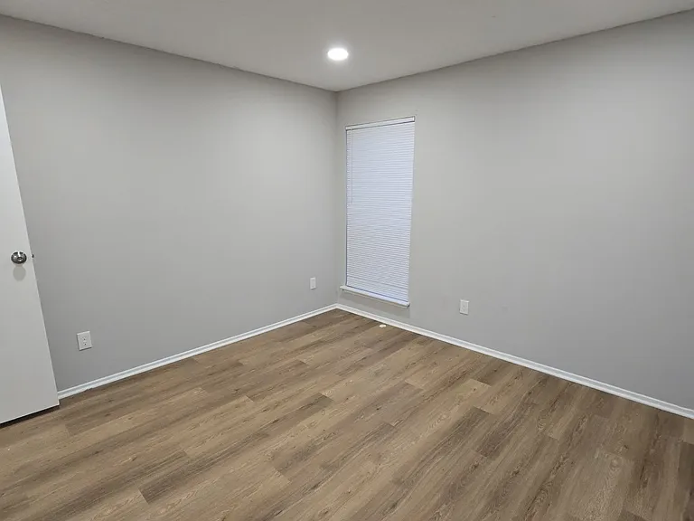 10049 Westpark Dr #118 — Photo 7
