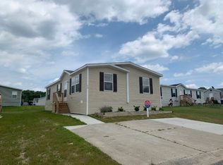 156 Oak Gln, Davison, MI 48423