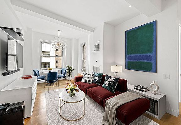 3rd image of 88 Greenwich St APT 1114