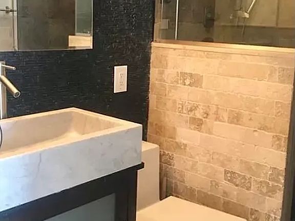 5th image of 250 S End Ave APT 14A