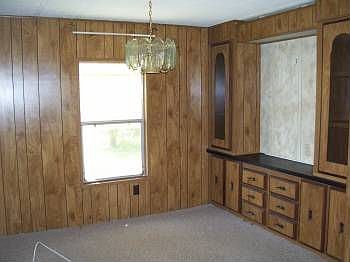 4th image of 9017 Crane Dr