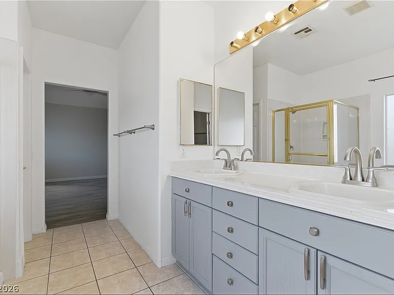 8899 N Sanibel Shore Ave — Photo 49