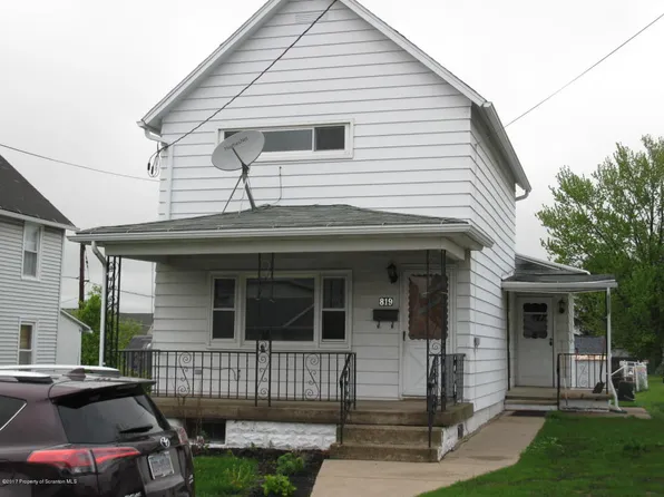 819 Throop St #L-8, Dunmore, PA 18512