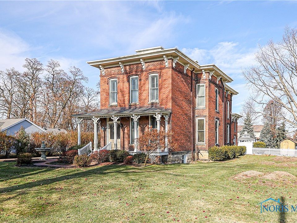 3113 Pickle Rd, Oregon, OH 43616 Zillow