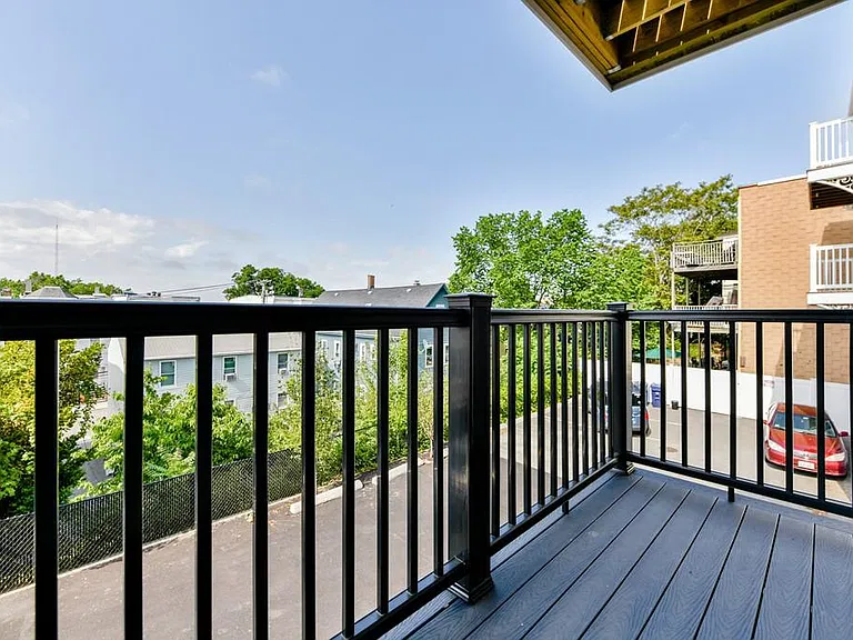 44 W Eagle St #2 — Photo 11