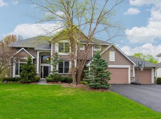 18716 Pathfinder Dr, Eden Prairie, MN 55347