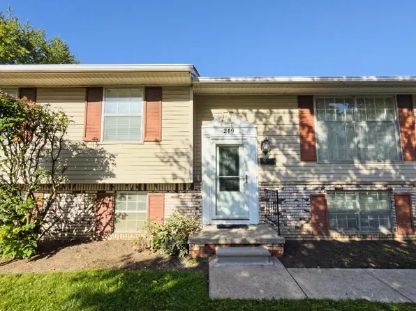 219 Toll St, Monroe, MI 48162