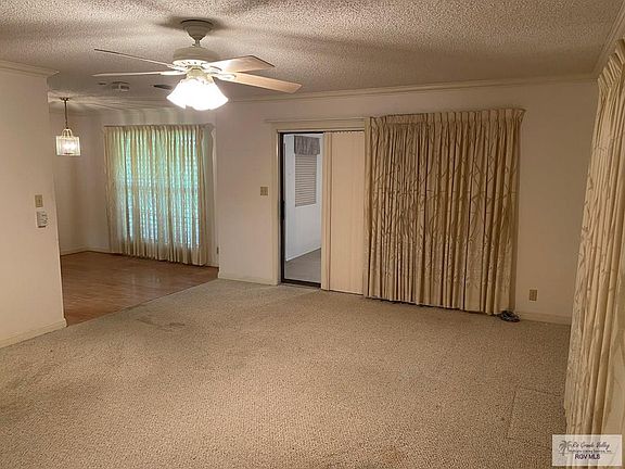 4th image of 134 W Ebano Ct