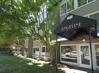 1621 California Ave SW APT 5, Seattle, WA 98116