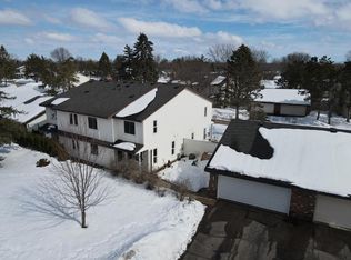 9252 Indian Blvd S, Cottage Grove, MN 55016