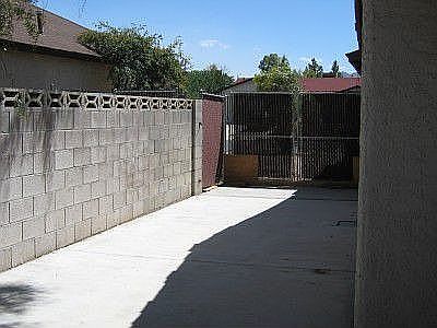 5th image of 557 Bastanchury Ave