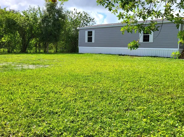 4518 NW 11th Drive, Okeechobee, FL 34972