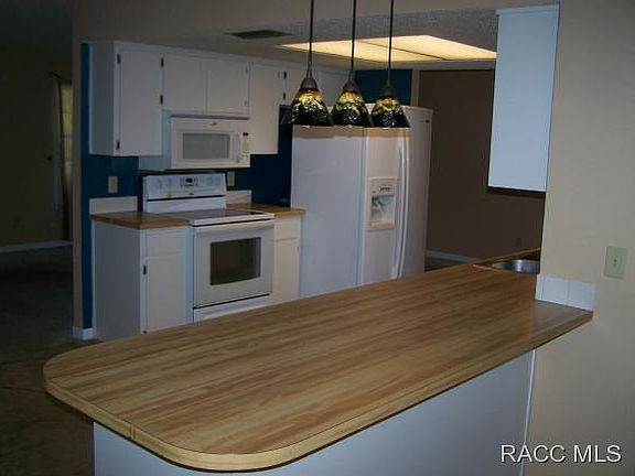 4th image of 7276 S Eastlake Dr