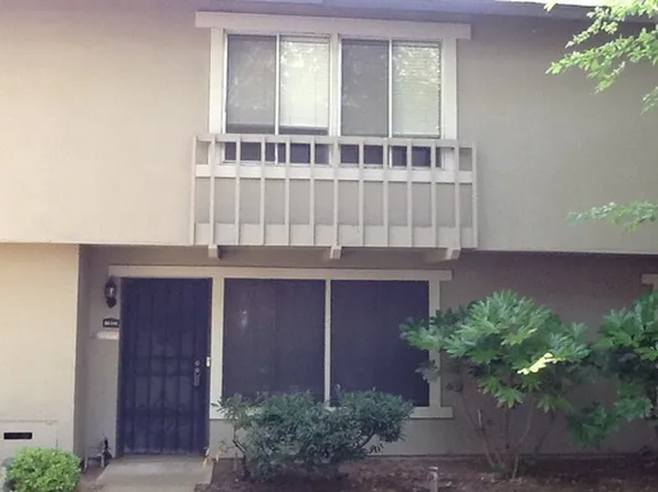 8816 La Riviera Dr #C, Sacramento, CA 95826