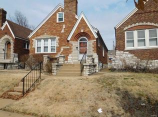 6137 N Pointe Blvd, Saint Louis, MO 63147