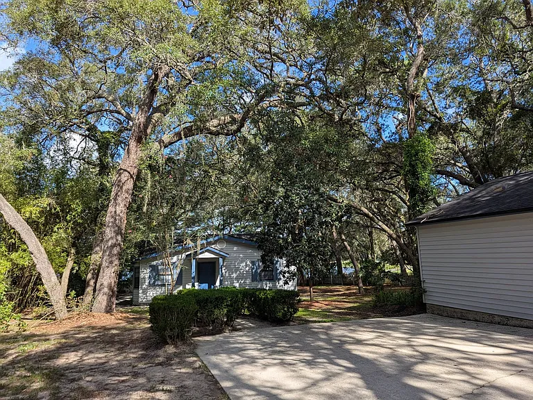 6365 Little Lake Geneva Rd — Photo 56