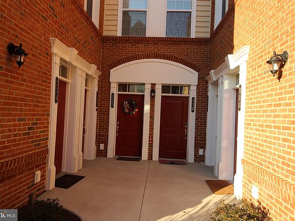2nd image of 23215 Milltown Knoll Sq Unit 118