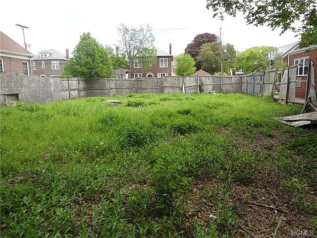 1st image of 2315 Tiemann Ave