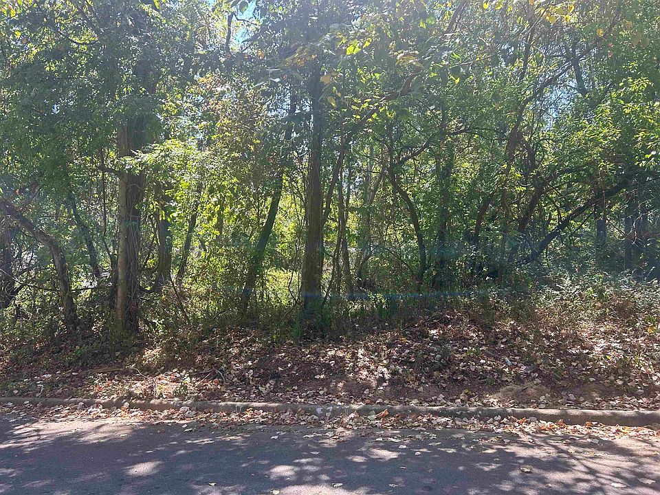1st image of 0 Oak Hill Ave