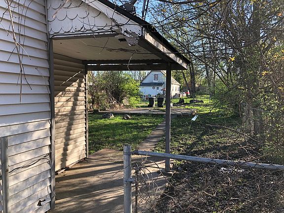 5th image of 1429 N Hamilton Ave