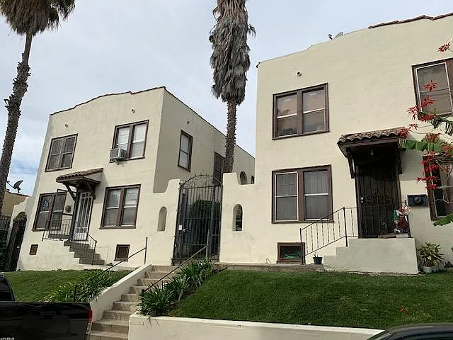839 N Vendome St — Photo 15